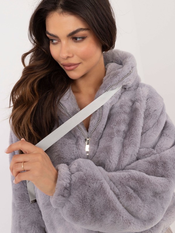 Striukė-TW-KR-BI-G230111.55P-pilka