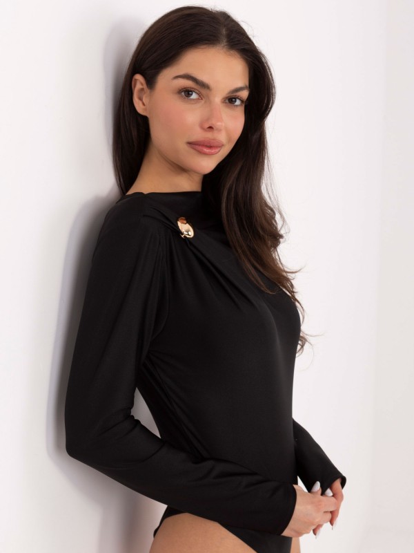 Korpusas-IT-BO-21810.46-juodas