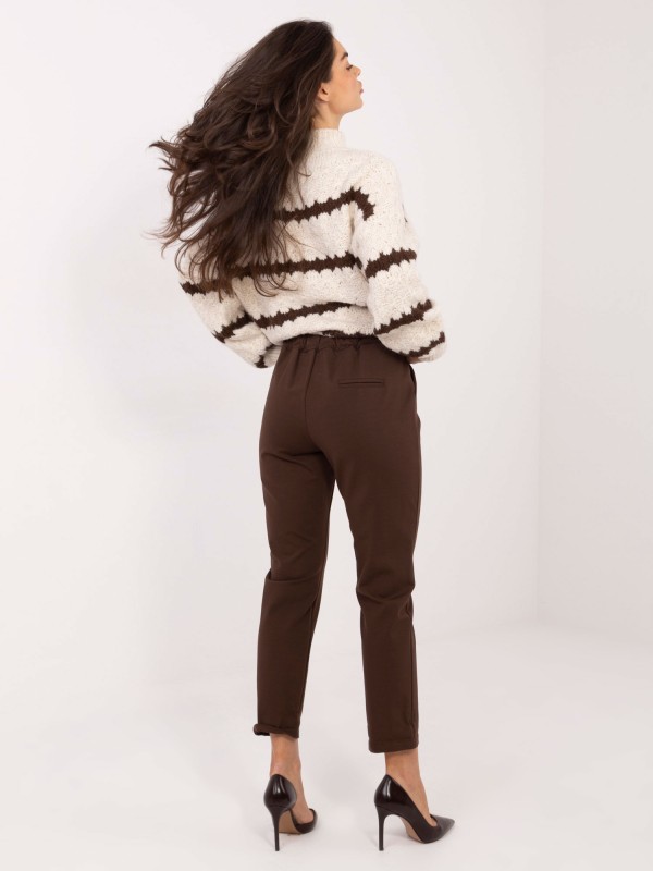 Kelnės-IT-SP-FL7690.64-tamsiai rudos