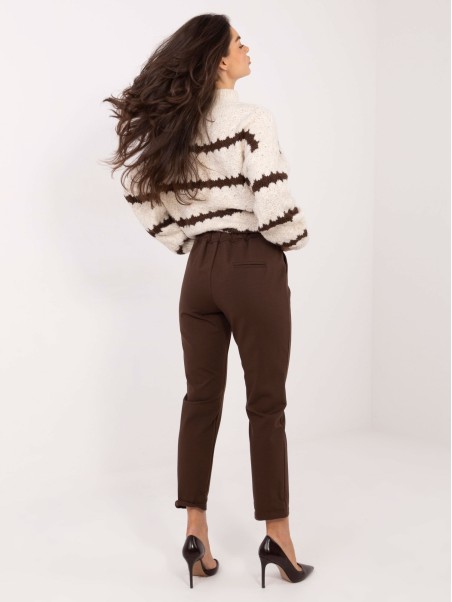 Kelnės-IT-SP-FL7690.64-tamsiai rudos