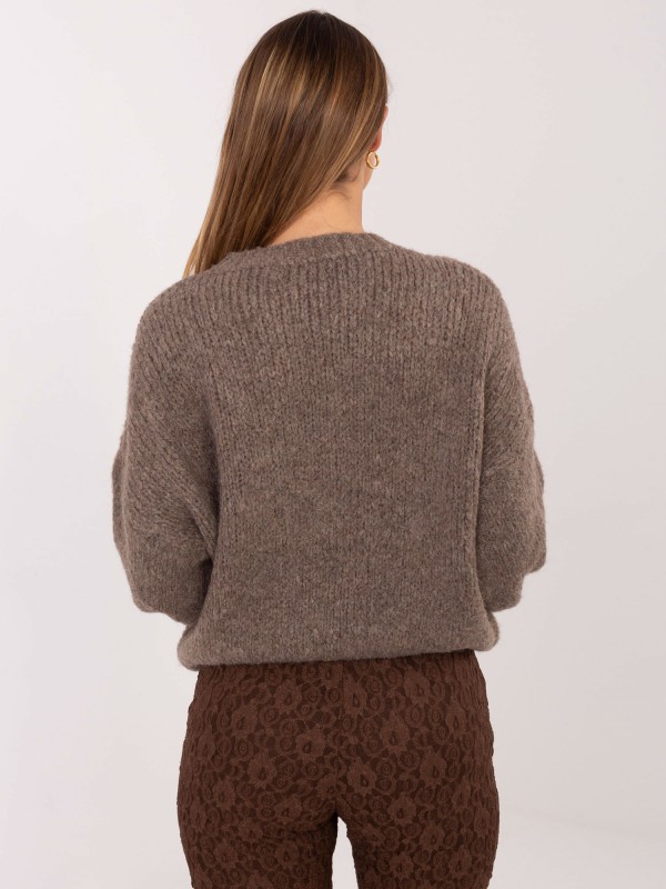 Megztinis-MI-SW-1909.68-tamsiai smėlio spalvos