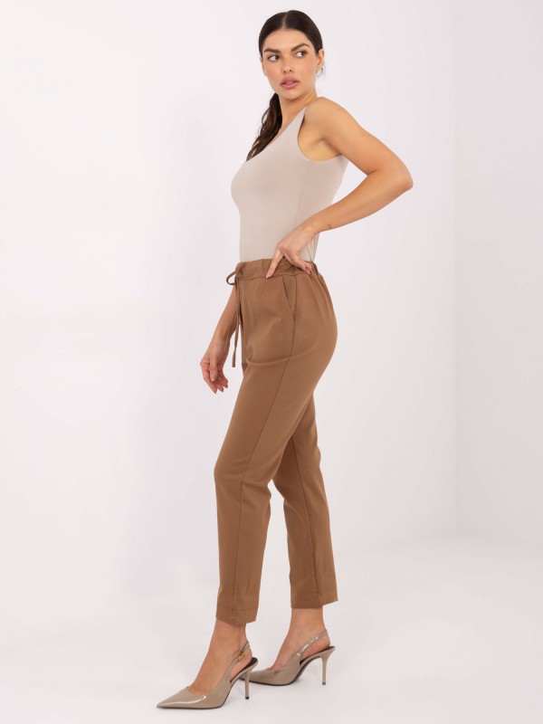 Kelnės-IT-SP-FL7690.64-kupranugario spalvos