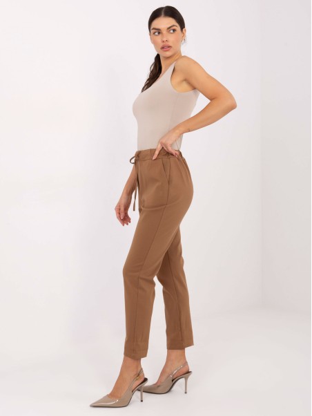 Kelnės-IT-SP-FL7690.64-kupranugario spalvos