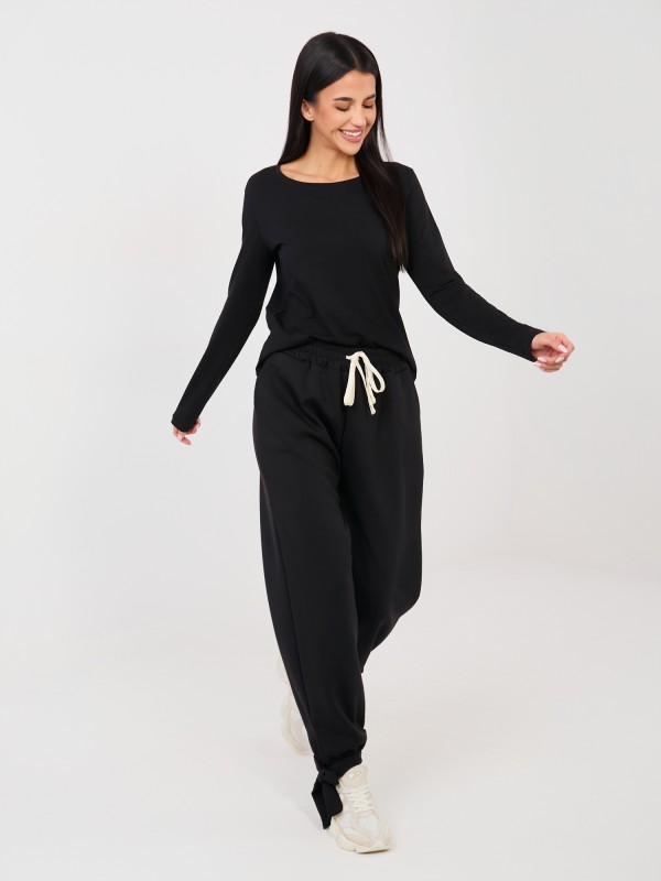 Spodnie-MI-SP-P6845.68-czarny