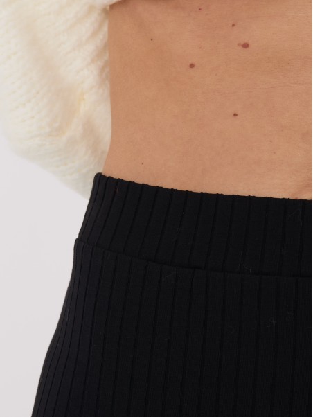 Spódnica-RV-SD-A1067.84-czarny