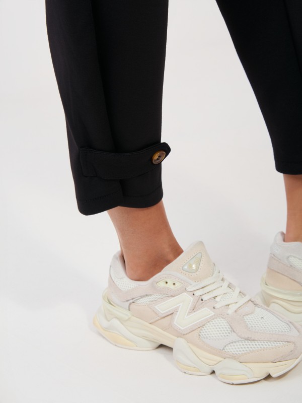 Spodnie-MI-SP-P6224.71-czarny