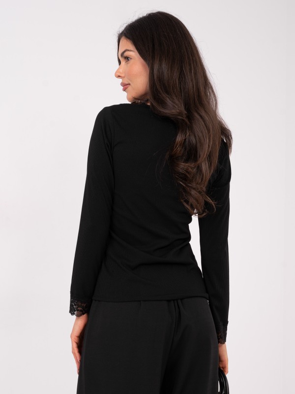 Bluzka-IT-BZ-22081.28-czarny