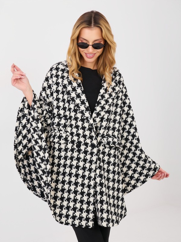 Paltas-LK-PL-510132.94-juoda-balta