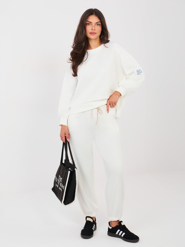 Komplektas-IT-KMPL-9781.15-ecru