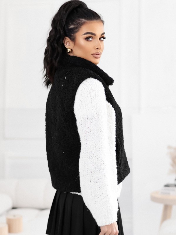 Liemenė-CS-KZ-1403.00P-juoda