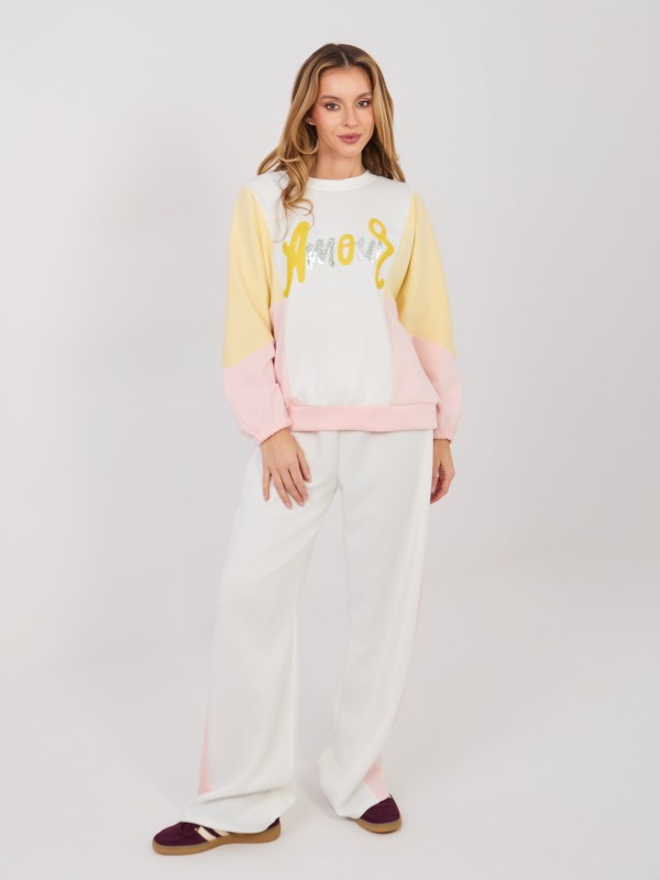 Komplektas-IT-KMPL-22210.93-ecru