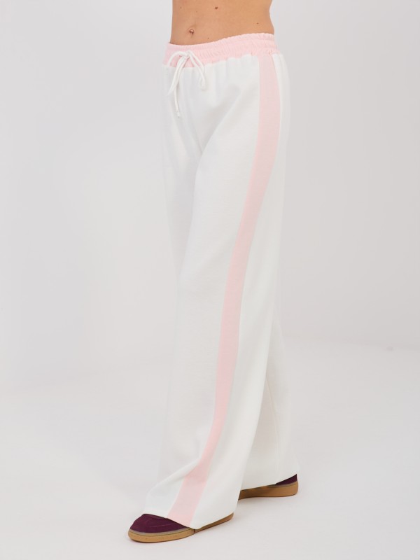 Komplektas-IT-KMPL-22210.93-ecru