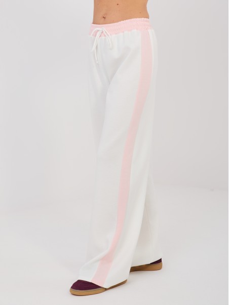 Komplektas-IT-KMPL-22210.93-ecru