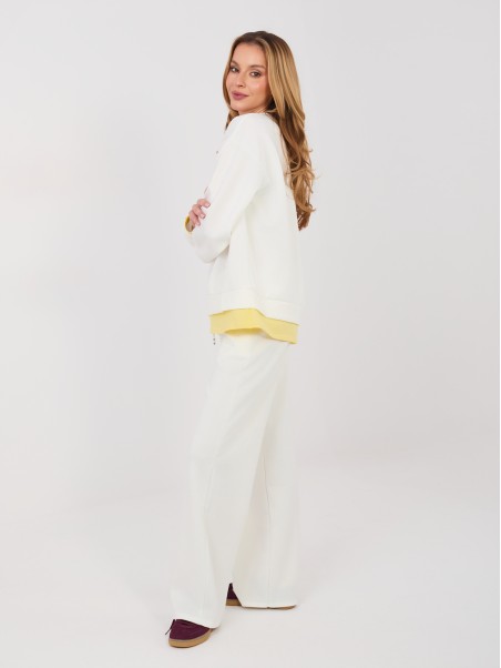 Komplektas-IT-KMPL-22230.64-ecru