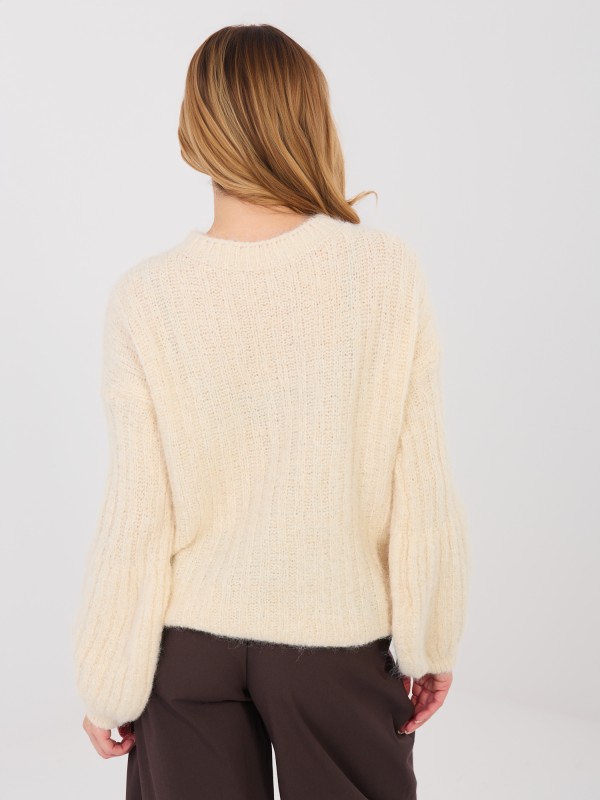 Megztinis-MI-SW-9642.01-šviesiai smėlio spalvos