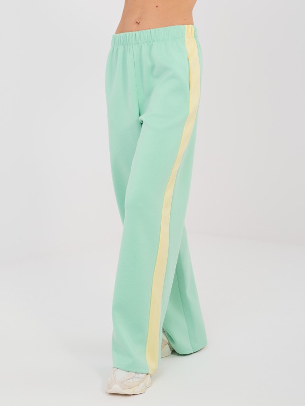 Komplektas-IT-KMPL-22220.25-šviesiai žalia