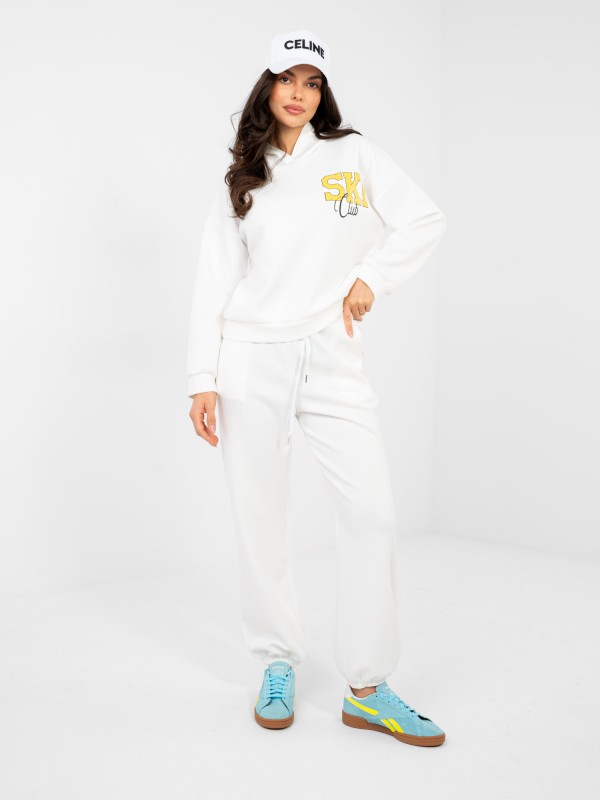 Komplektas-IT-KMPL-22181.30-ecru