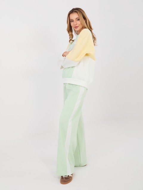 Komplektas-IT-KMPL-22210.93-šviesiai žalia 2