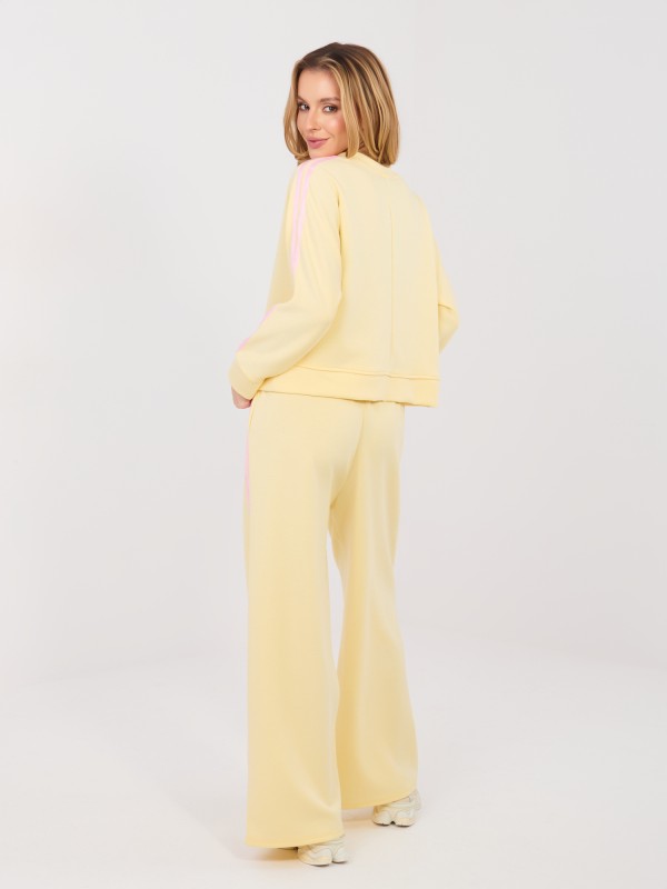 Komplektas-IT-KMPL-21772.12-šviesiai geltona