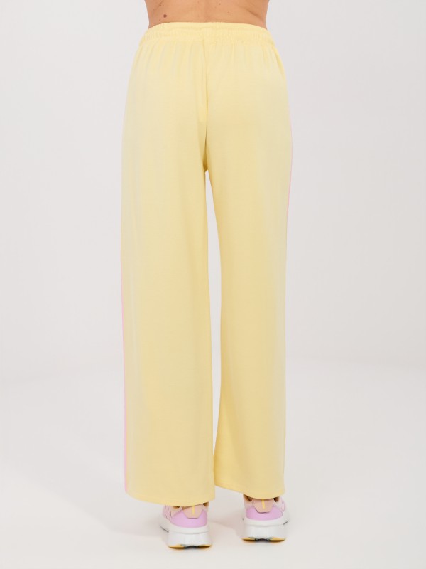 Komplet-IT-KMPL-21782.91-jasny żółty