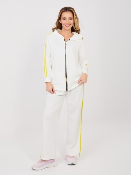 Komplektas-IT-KMPL-21782.91-ecru