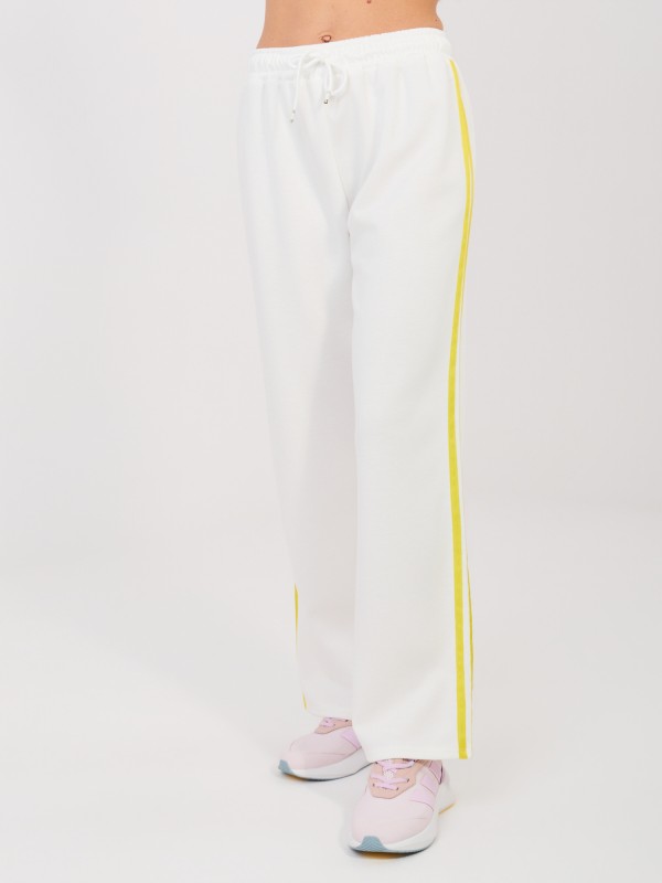 Komplektas-IT-KMPL-21782.91-ecru