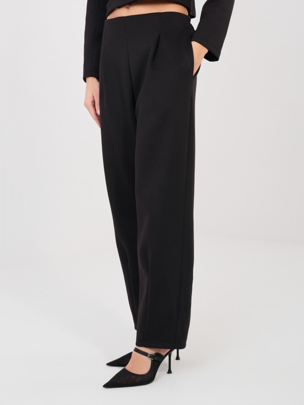 Komplektas-IT-KMPL-22255.70-juodas