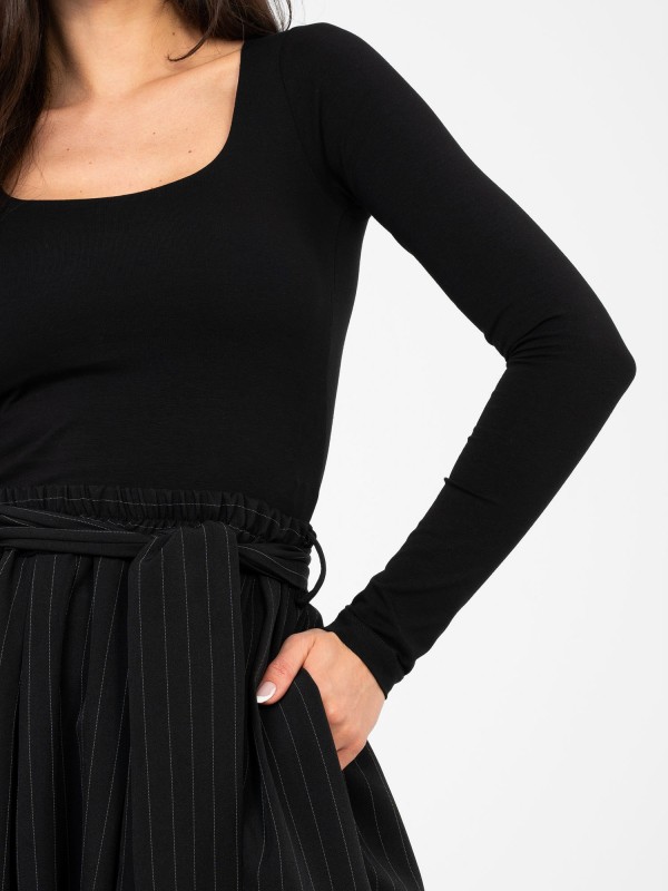 Bluzka-RV-BZ-A1193.26-czarny