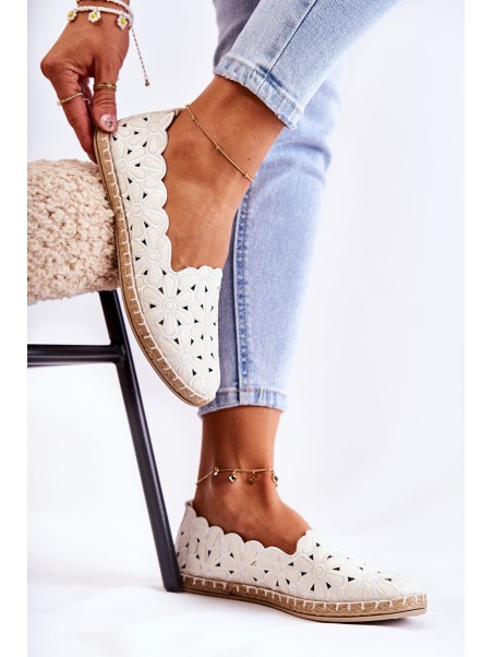 Women's White Floral Slip-On Ballerina Flats Vennice