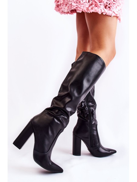 Classic Boots On A Post Black Mayra