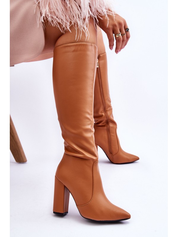 Classic Boots On A Post Camel Mayra