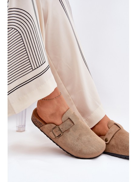 Women's clogs and on a platform with buckle khaki Selio