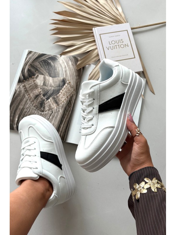 Women's Sneakers on Platform White Elvessia