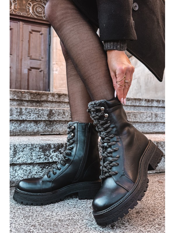 Women's trapper boots made of eco leather black Bellora