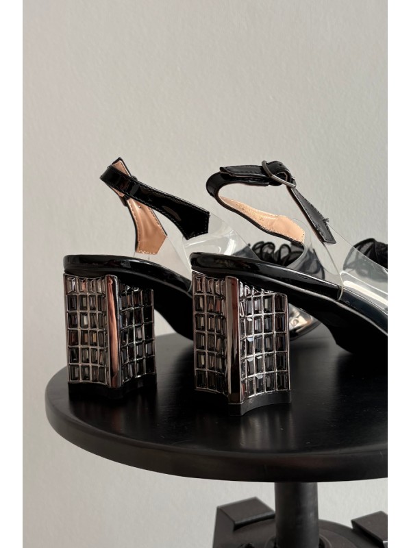 High heel sandals with decoration D&A MR52-238 Black