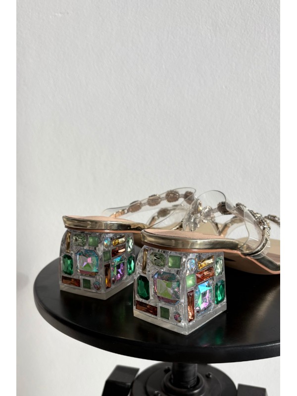 Women's slippers with crystals D&A MR1037-02 Gold