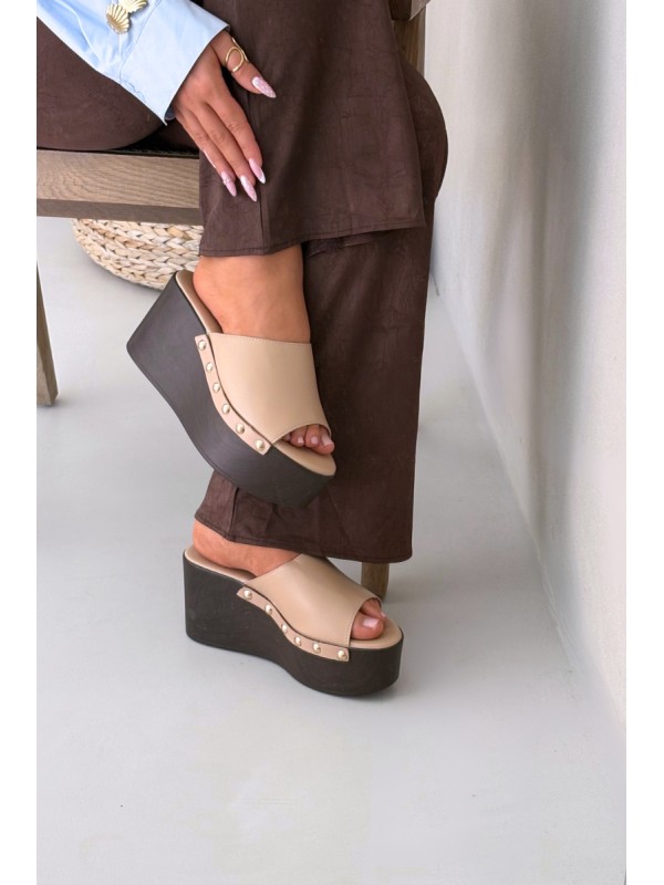 Women's Slip-Ons on Wedge with Nails Beige Mareline