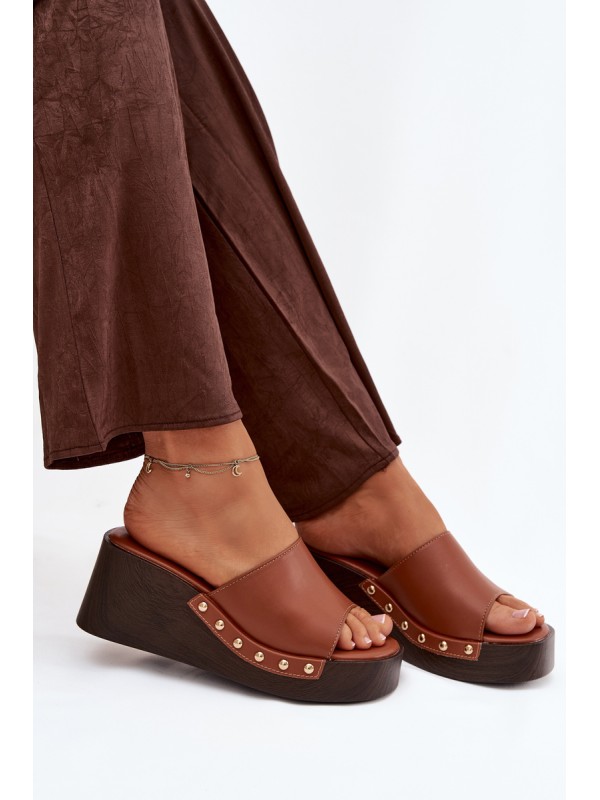 Women's Slip-ons with Platform with Golden Buckles Camel Arionne