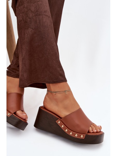 Women's Slip-ons with Platform with Golden Buckles Camel Arionne
