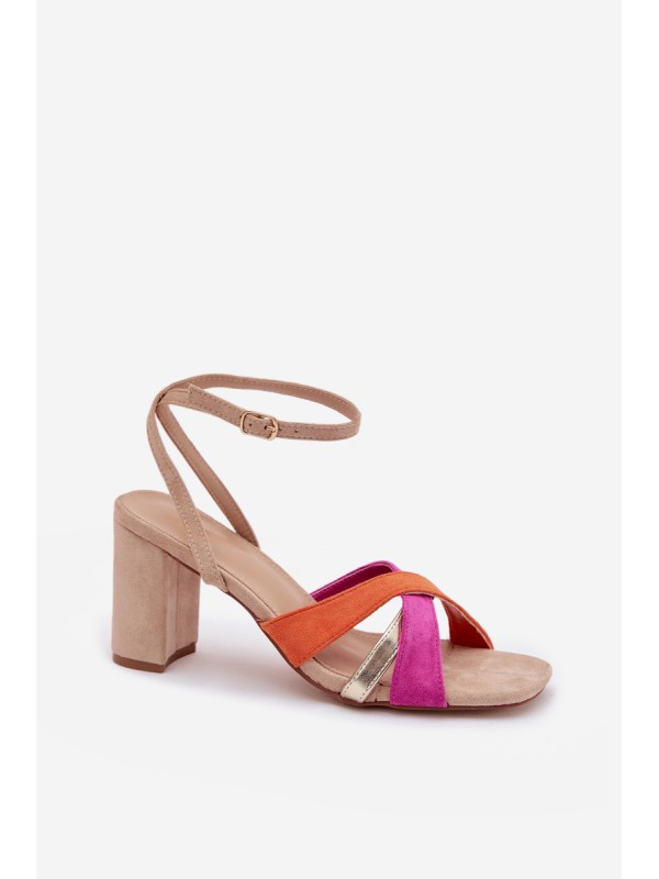 Moteriškos basutės su blokiniu kulnu ir dirželiais, ekologiškos zomšos, smėlio spalvos, Karilora