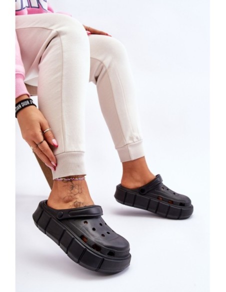 Moteriška putplasčio platforma Crocs Black Beckett