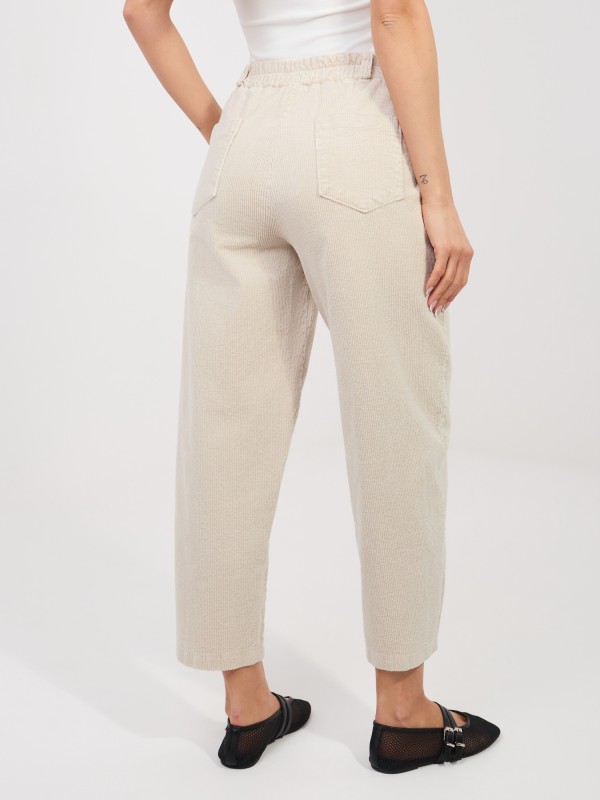 Kelnės-IT-SP-FL8916.80-šviesiai smėlio spalvos