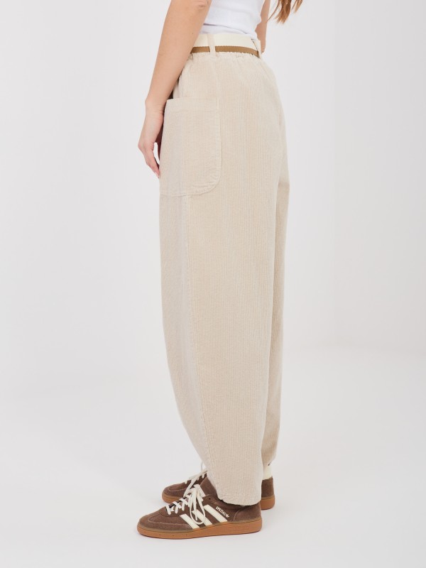 Kelnės-IT-SP-FL9665.14-šviesiai smėlio spalvos