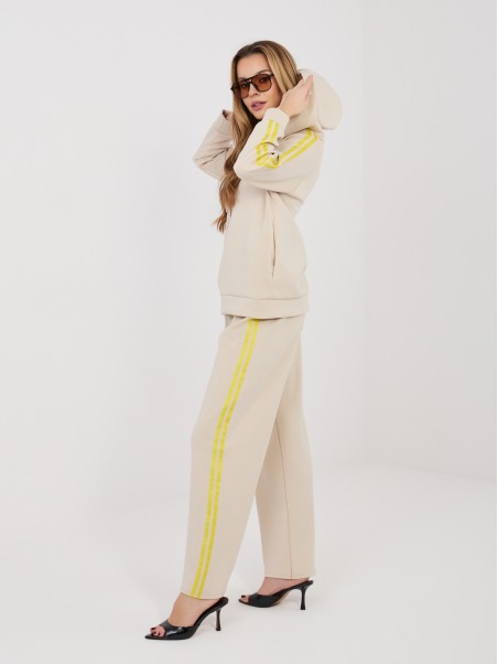 Komplektas-IT-KMPL-21782.93-smėlinės spalvos