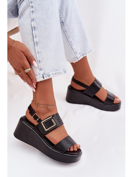 Moteriškos platforminės basutės su dekoratyvinėmis detalėmis juodos Nelira