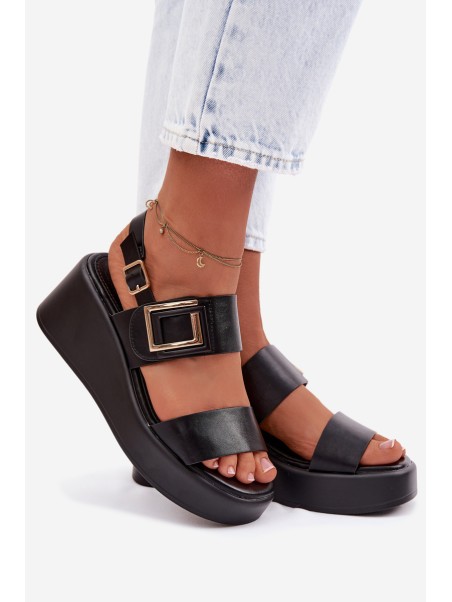 Moteriškos platforminės basutės su dekoratyvinėmis detalėmis juodos Nelira