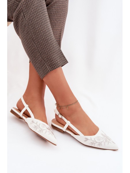 Women's Flat White Embroidered Sandals Grelia