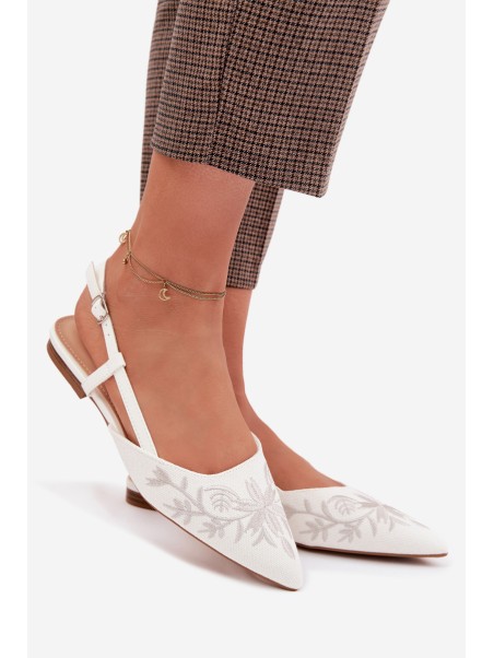 Women's Flat White Embroidered Sandals Grelia