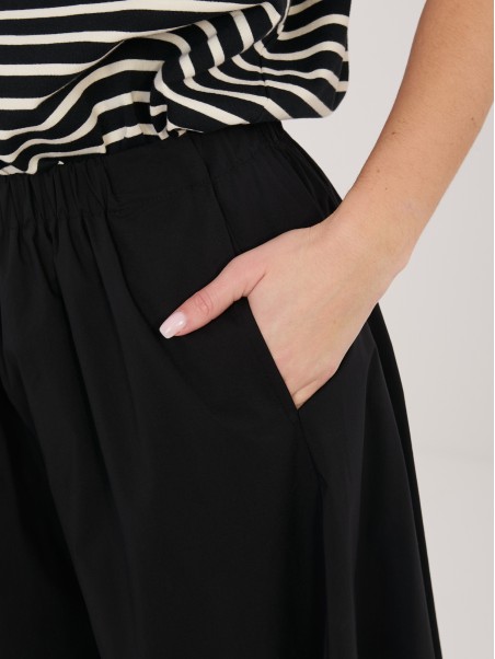 Spodnie-IT-SP-FL10309.60-czarny