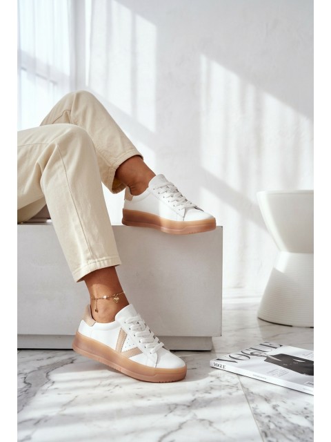 Women's Sneakers Made of Genuine Leather on Platform Vinceza 79597 White